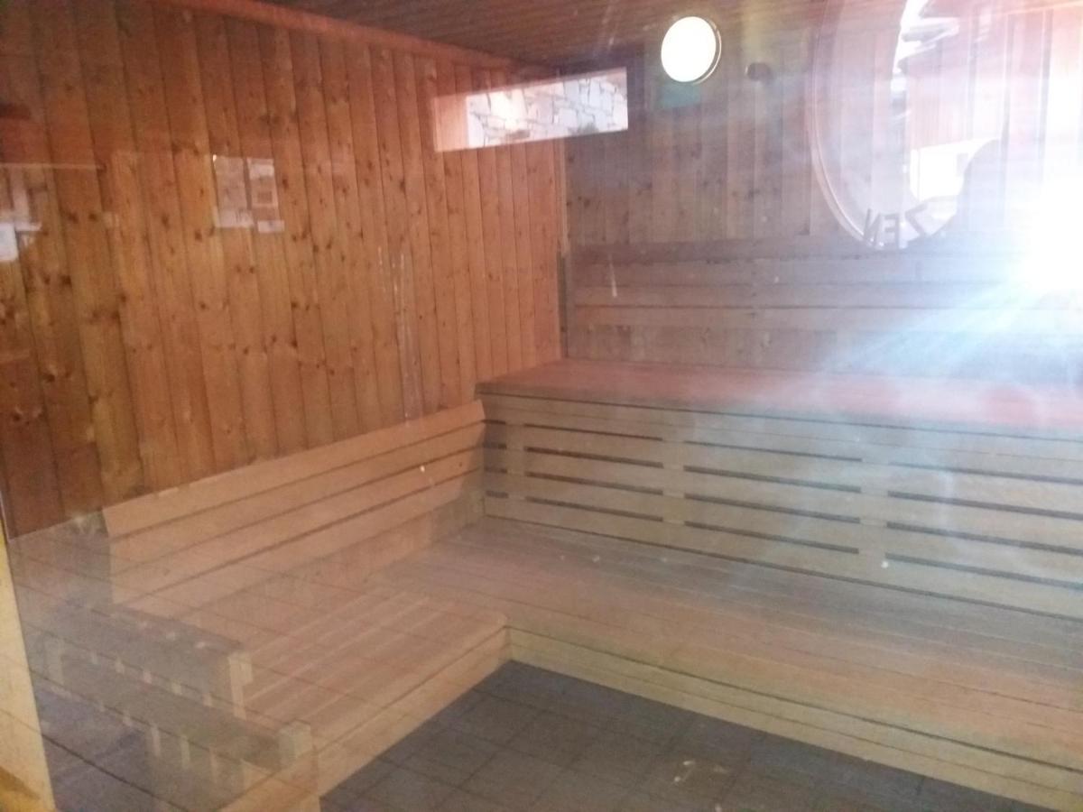 Chaleureux Appartement Au Coeur Des Orres 1800, Menage Compris レ・ゾル エクステリア 写真